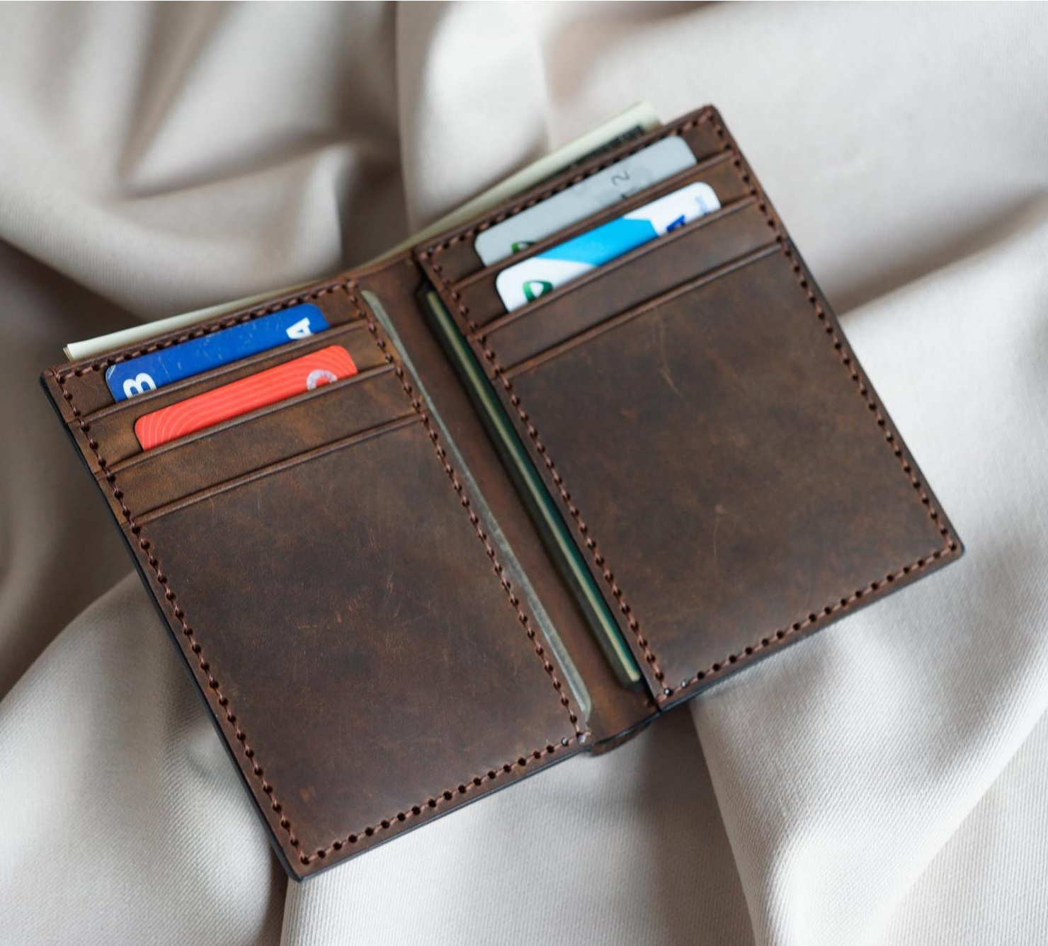 ví da đứng cho nam