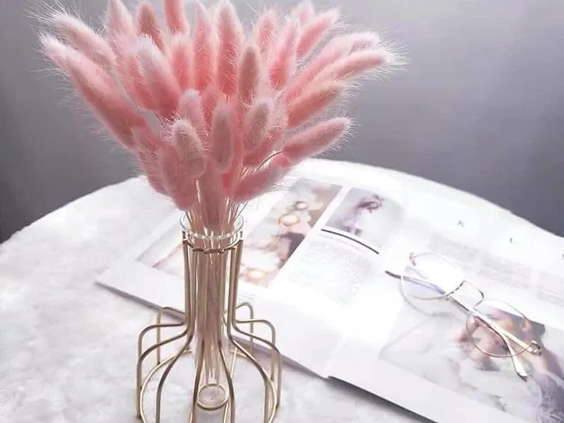 Hoa Khô Trưng Bàn Thờ Được Không?