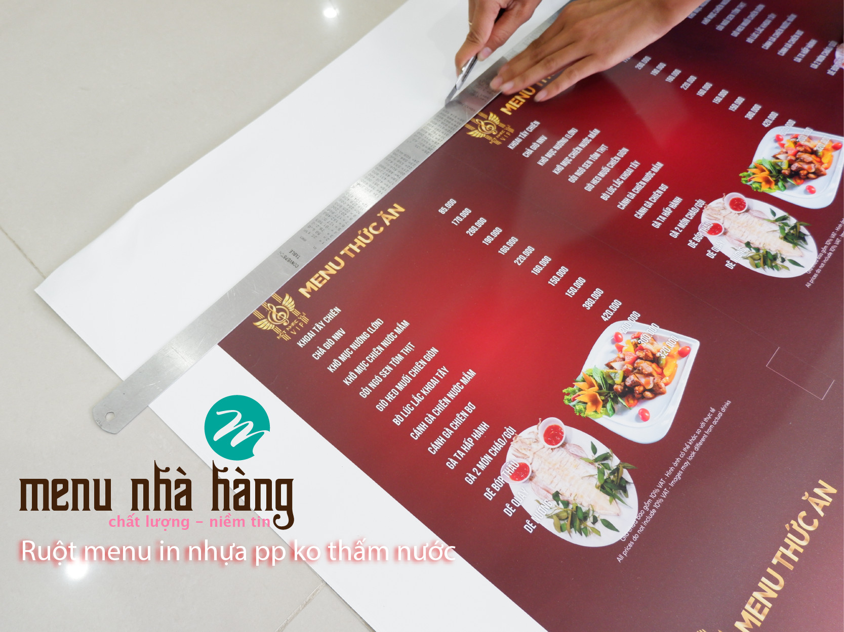 Người đẹp nhờ tà áo-menu đẹp nhờ chất liệu\