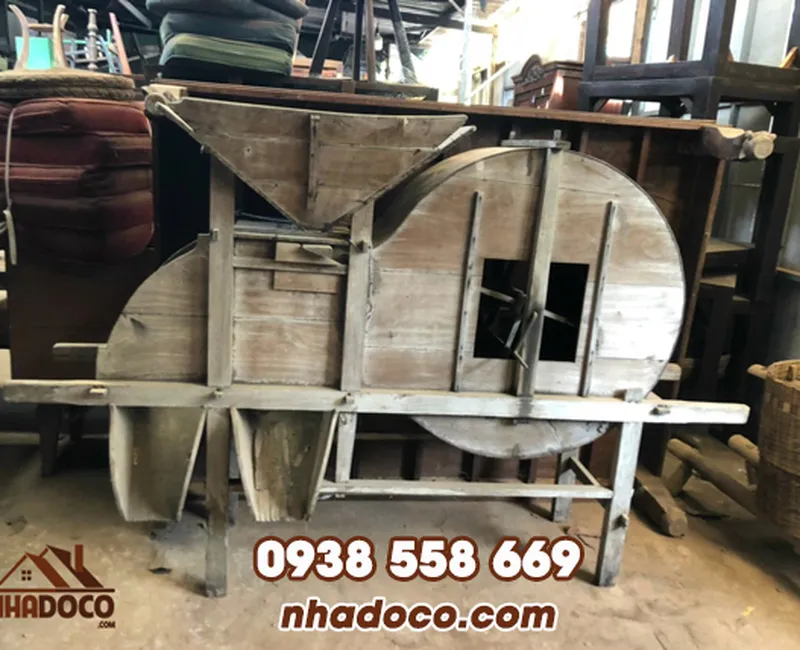 Quạt hòm xưa