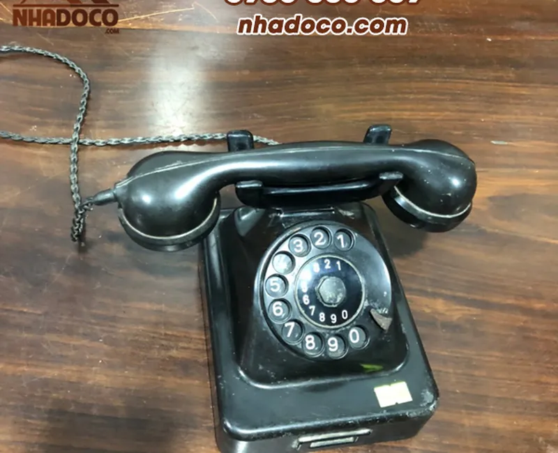 Điện thoại sừng hươu – hàng xưa độc, lạ