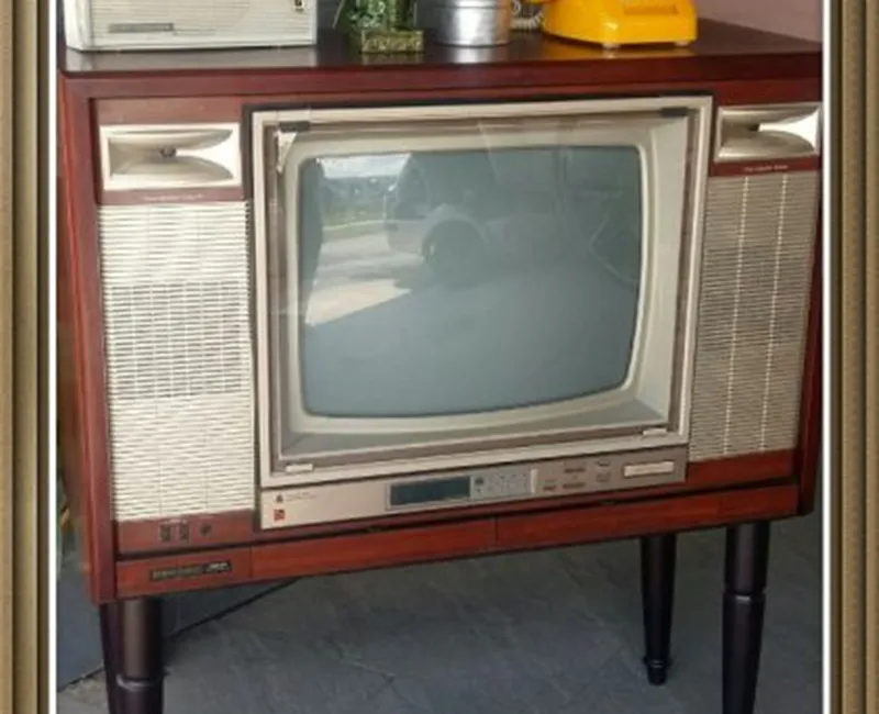 Tivi cửa lùa