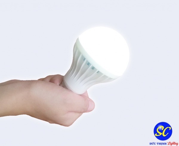 bóng đèn búp led tích điện bóng đèn búp led tích điện