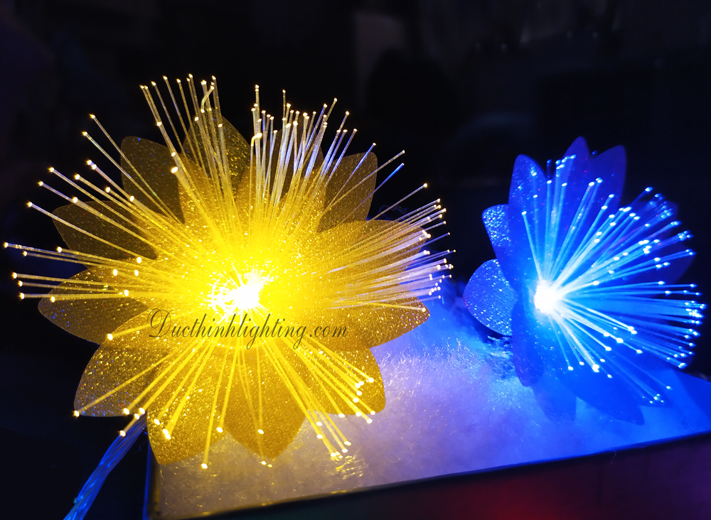 Dây Đèn LED Hoa Dạ Quang Đủ Màu Dây Đèn LED Hoa Dạ Quang Đủ Màu