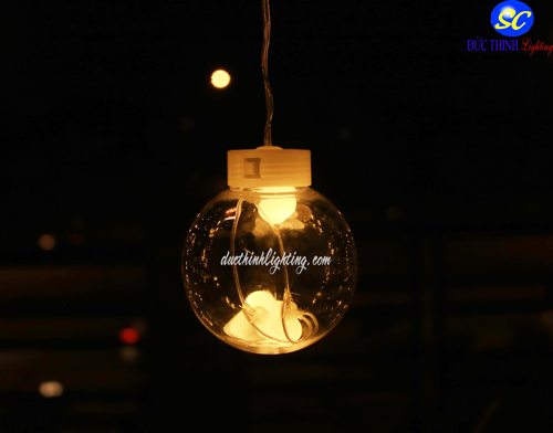 Dây Đèn LED Thả Rèm 12 Quả Cầu Dây Đèn LED Thả Rèm 12 Quả Cầu