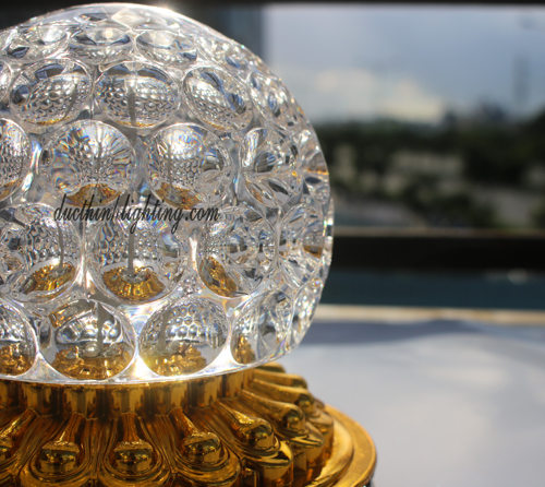 Đèn Cầu Xoay Nhiều Màu A2 Đèn Cầu Xoay Nhiều Màu A2