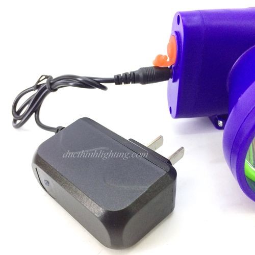 Đèn Pin Đội Đầu LED Siêu Sáng 818 Đèn Pin Đội Đầu LED Siêu Sáng 818