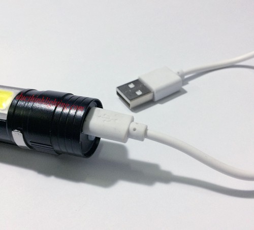 Đèn Pin LED Siêu Sáng Police 1516 Đèn Pin LED Siêu Sáng Police 1516