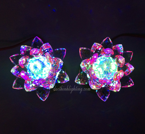 Đèn Sen Pha Lê LED Đổi Màu Số 7 Đèn Sen Pha Lê LED Đổi Màu Số 7