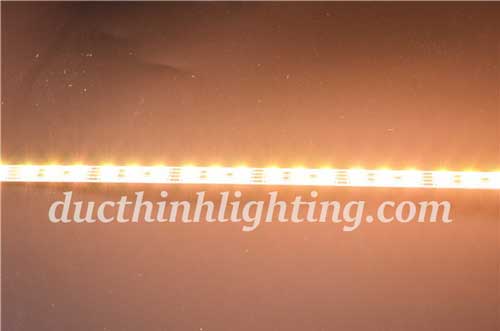 Đèn LED Thanh 5050 Đủ Màu Đèn LED Thanh 5050 Đủ Màu