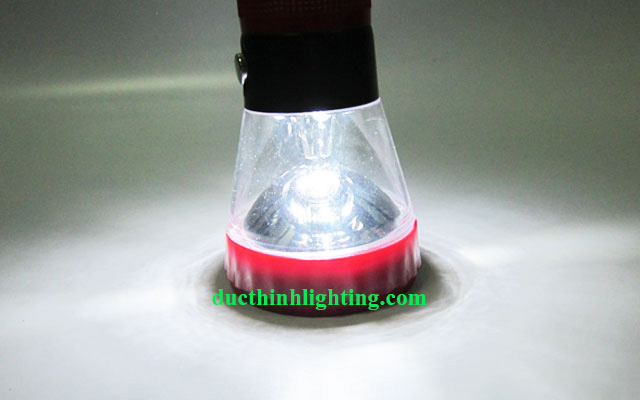 Đèn Pin Sạc LED Đa Năng 3 Trong 1 Đèn Pin Sạc LED Đa Năng 3 Trong 1