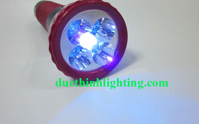 Đèn Pin Sạc LED Đa Năng 3 Trong 1 Đèn Pin Sạc LED Đa Năng 3 Trong 1