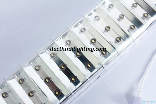 Đèn Sạc LED 63 Bóng 715 Đèn Sạc LED 63 Bóng 715