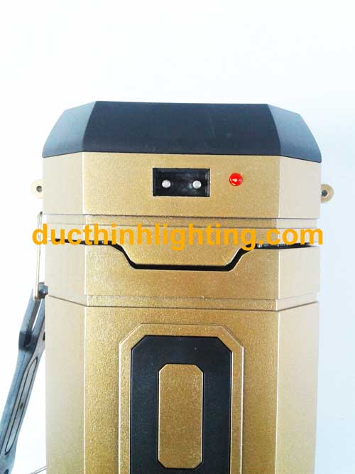 Đèn Sạc Năng Lượng Mặt Trời 6 LED 829 Đèn Sạc Năng Lượng Mặt Trời 6 LED 829