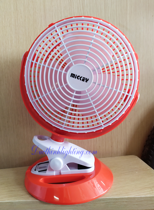 Quạt Sạc Đa Năng TD-810  Quạt Sạc Đa Năng TD-810