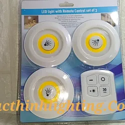 Bộ 3 đèn led dán tường dùng pin