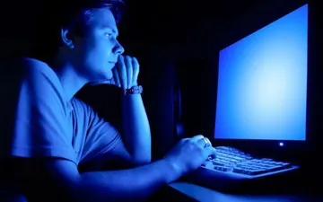 Tác động của ánh sáng đèn led với con người