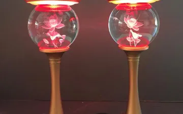 Đèn thờ pha lê nên sắp xếp thế nào là tốt nhất