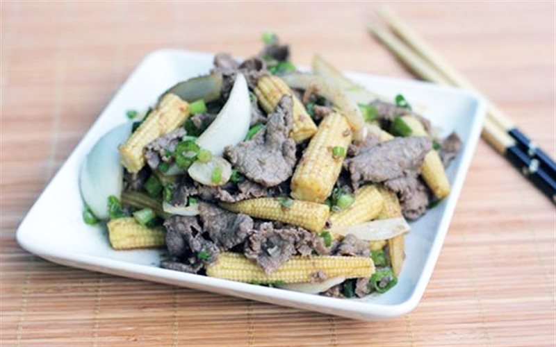 Thịt nai xào đậu và bắp non - Hải Sản Sạch Hải Tuấn