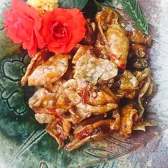 Khô Mực Phi Hành Ớt