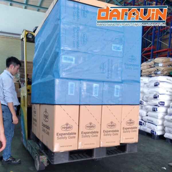 Lưới quấn pallet hoàn toàn đạt yêu cầu về độ ổn định với những bài test về xe nâng Lưới quấn pallet hoàn toàn đạt yêu cầu về độ ổn định với những bài test về xe nâng