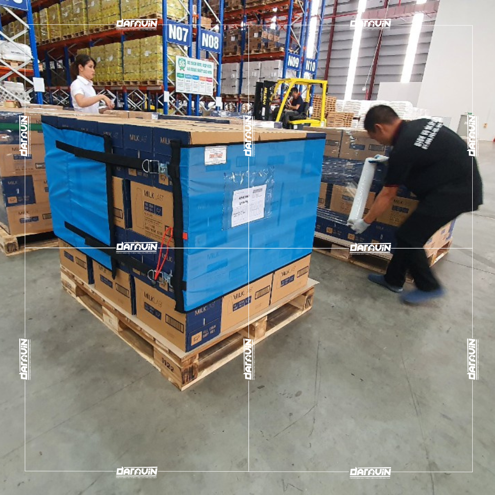 thử lưới quấn pallet tại kho Vân Hồ Logistics thử lưới quấn pallet tại kho Vân Hồ Logistics