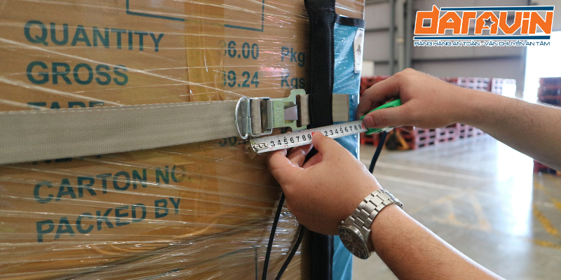 Thường xuyên kiểm tra và đưa ra kích thước khóa phù hợp dựa trên yêu cầu của đôi tác Thường xuyên kiểm tra và đưa ra kích thước khóa phù hợp dựa trên yêu cầu của đôi tác