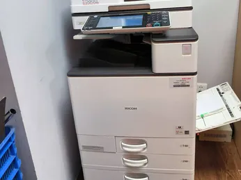 Máy photocopy không gian nhỏ: Giải pháp tiết kiệm diện tích cho văn phòng TP.HCM