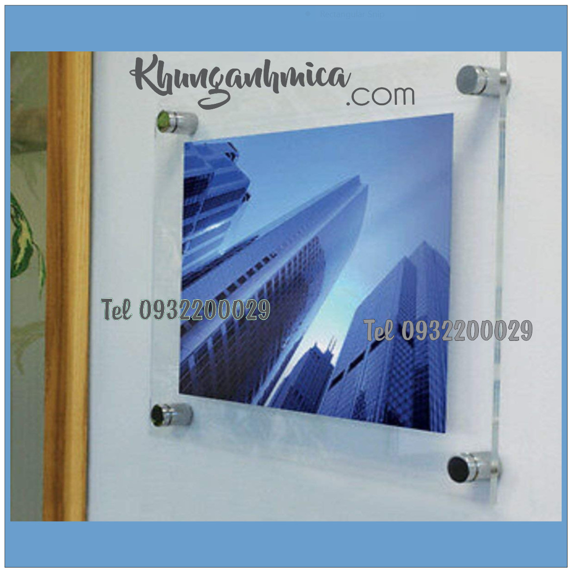 Khung mica treo ở văn phòng làm việc