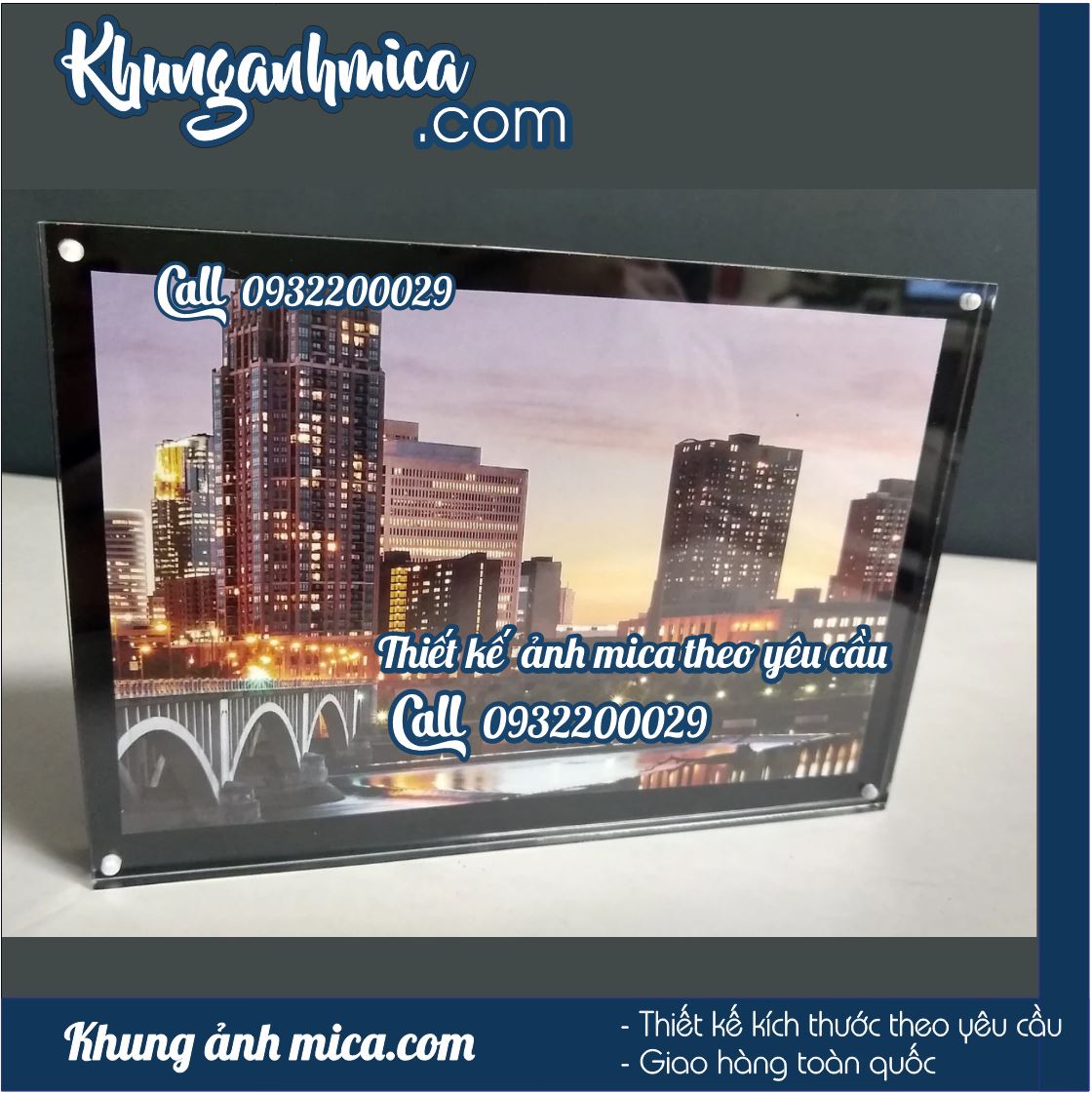 Khung poster có sẵn hàng