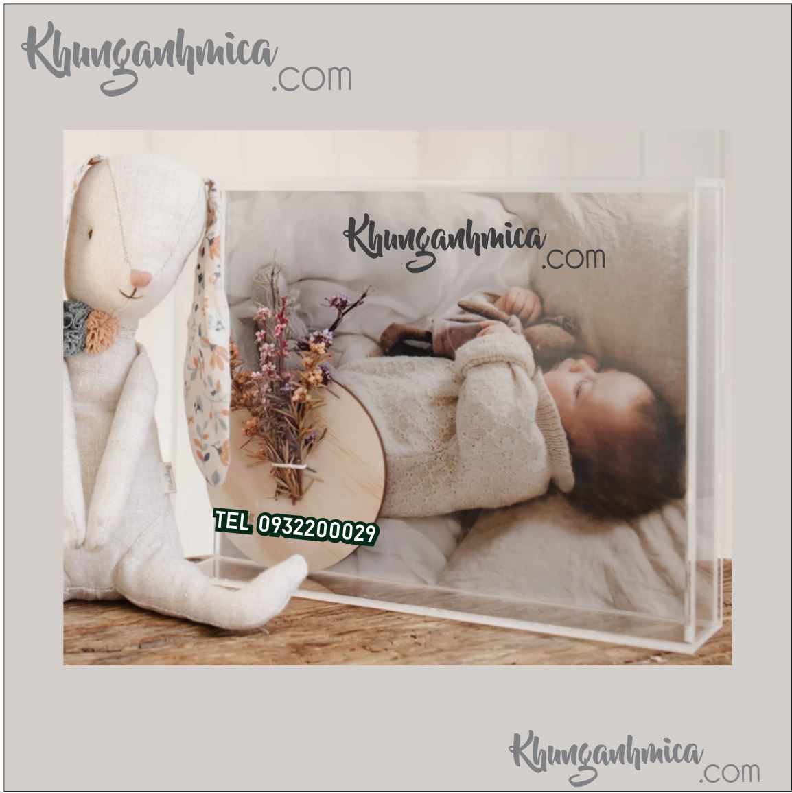 Khung mica in nội dung bằng in UV