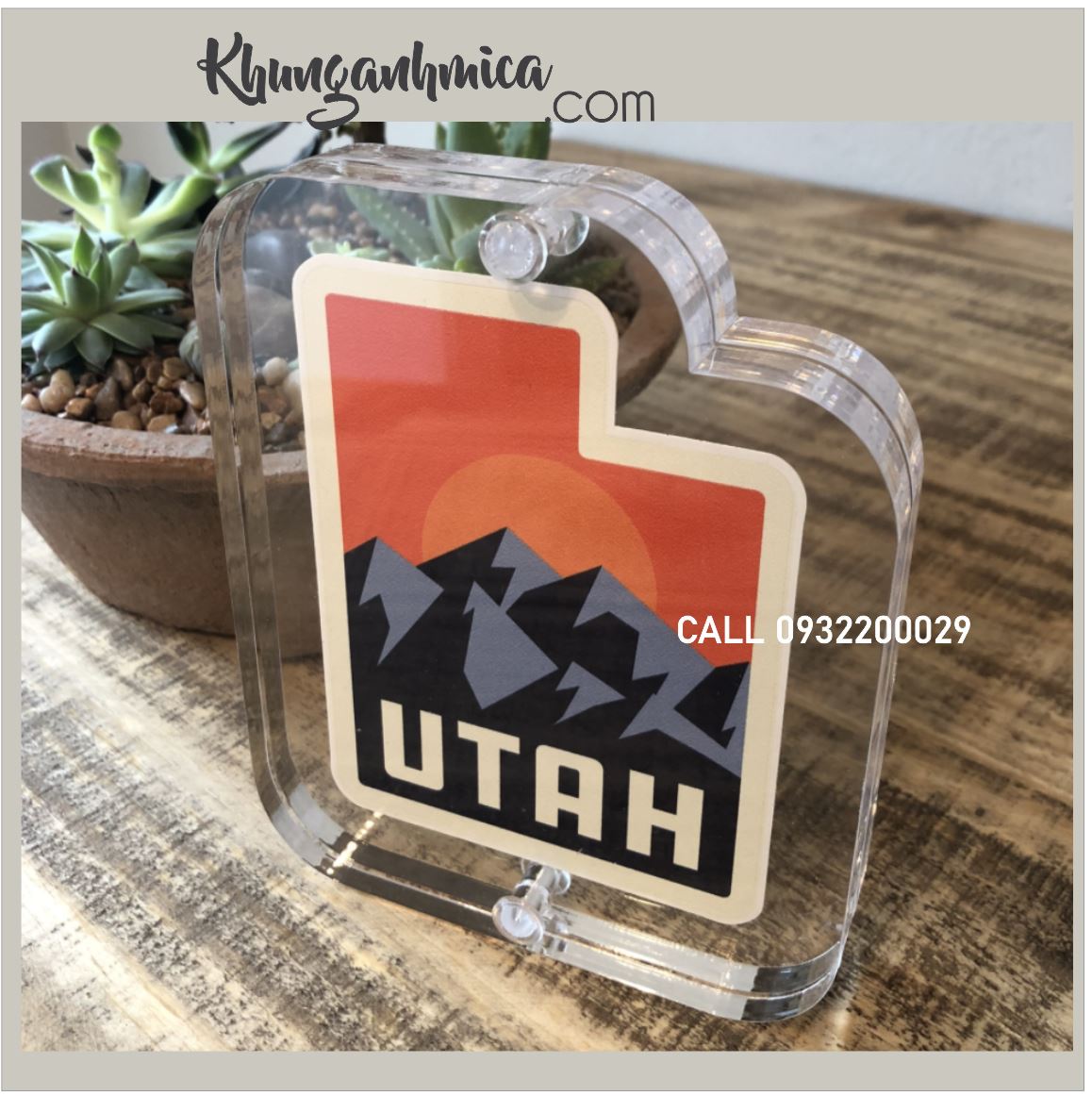 Khung để bàn không chân được làm từ mica 5mm