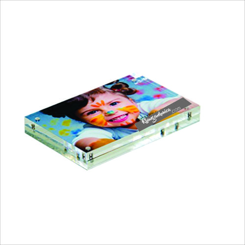 Tranh in trực tiếp lên mica