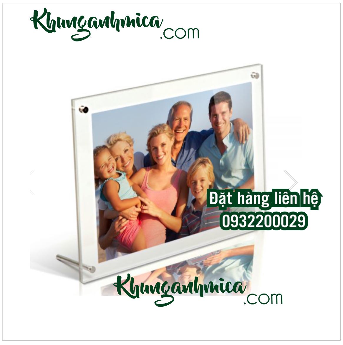 Khung treo tường để ở phòng ngủ