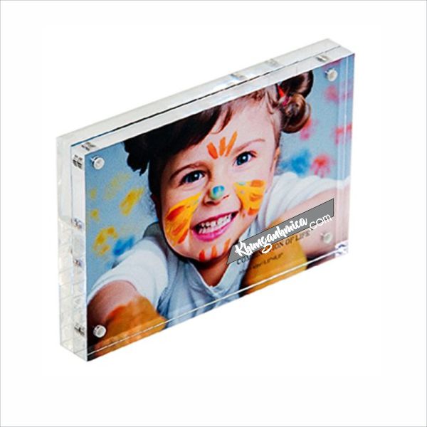 Mica trong dùng để làm khung ảnh mica