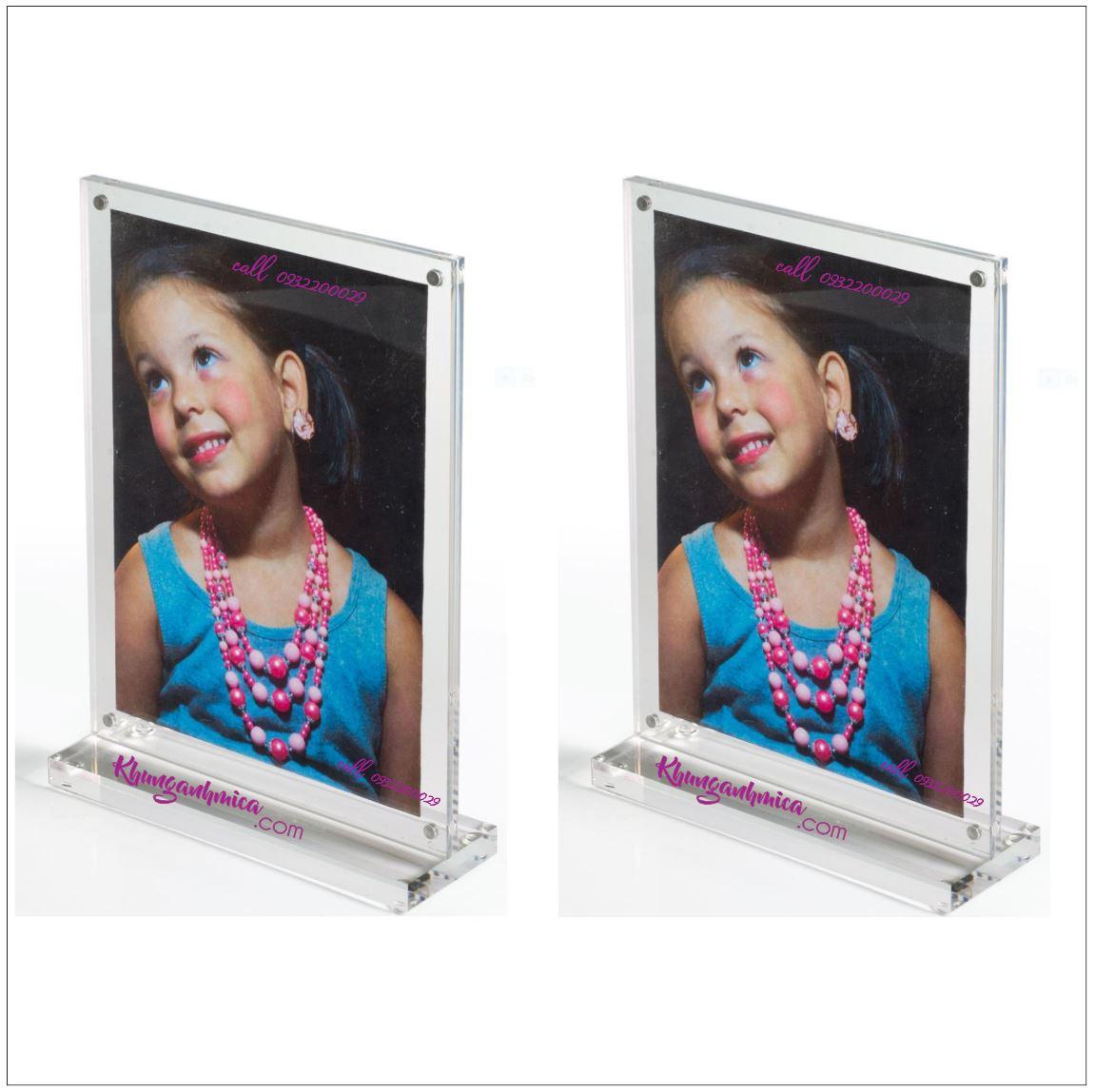 Khung ảnh làm từ mica để bàn