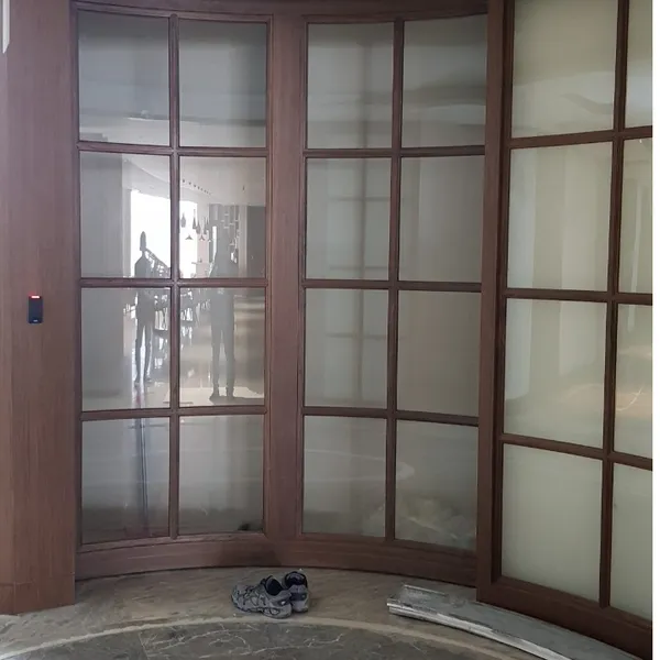 Cửa kính tự động Woosung 1000 - Mở cong