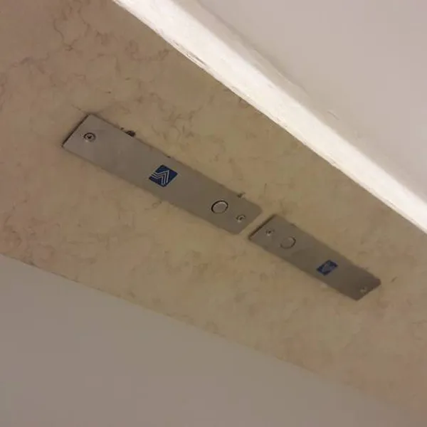 Khoá Chốt Rơi Model EBL 200TS