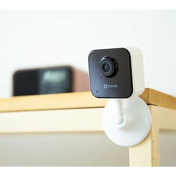 Camera IP Wifi Ezviz CS-C1HC (D0-1D1WFR) 720P