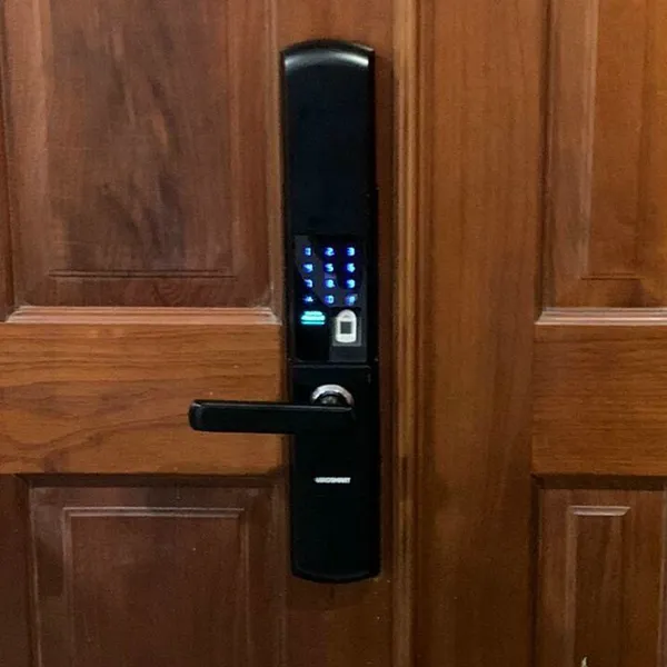 Khóa vân tay Viro-Smartlock 4in1 VR-H05