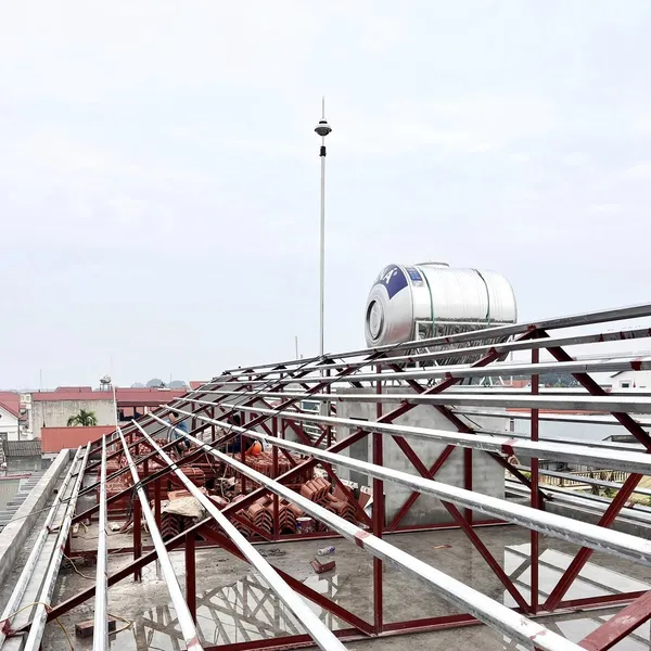 Kim thu sét OLYMPUS ESE 60 bán kính RP = 140m