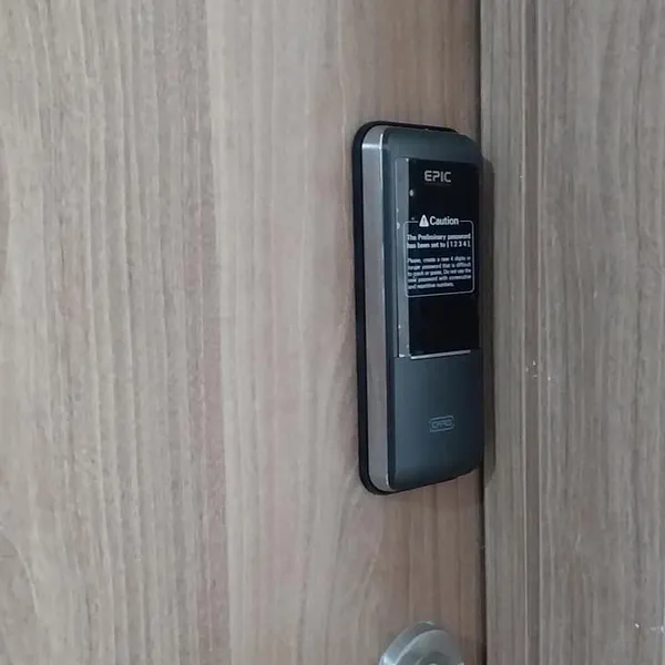 Khóa Điện Tử EPIC TRIPLEX 3WAY