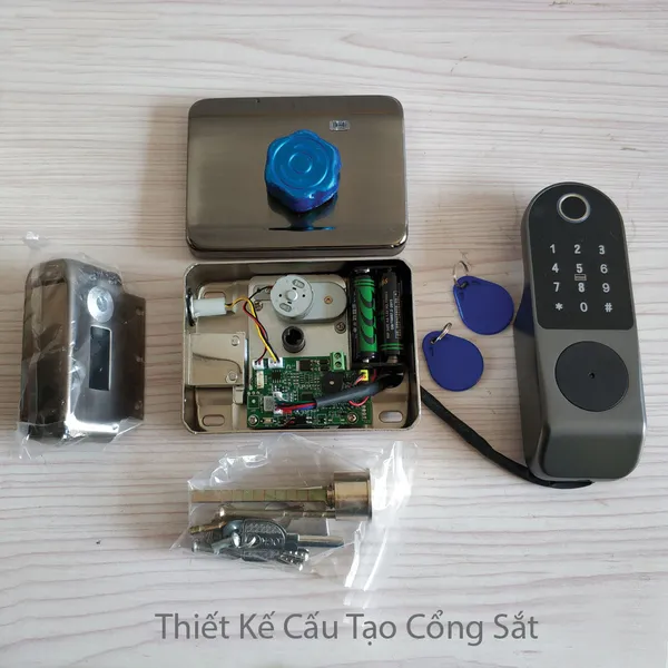 Khóa Cổng Vân Tay Capsule GA101