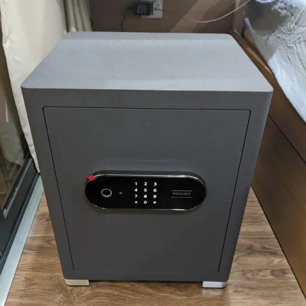 Két Sắt Điện Tử Philips SBX601-5B0