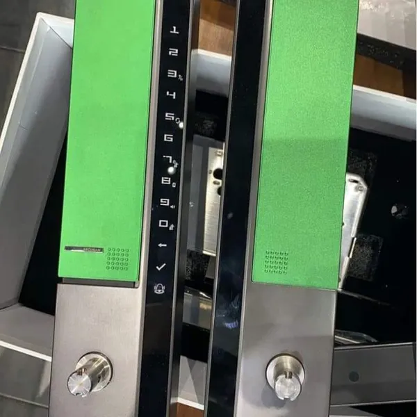 Khóa điện tử securam V8