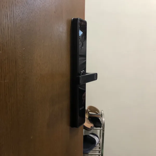 Khóa Cửa Điện Tử Capsule M1