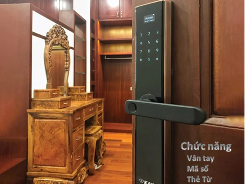 Tổng Hợp Các Mẫu Khóa Điện Tử Vân Tay Cửa Gỗ Thông Dụng Nhất Hiện Nay