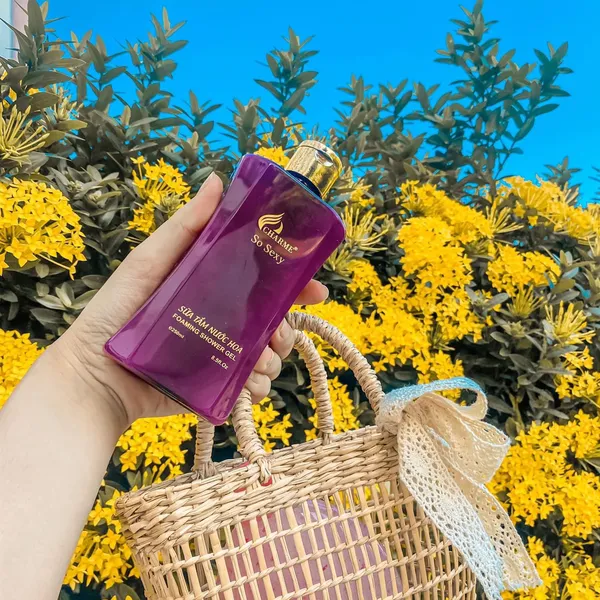 Sữa Tắm Nước Hoa Charme Miracle 1000ml Cho Nữ Chính Hãng