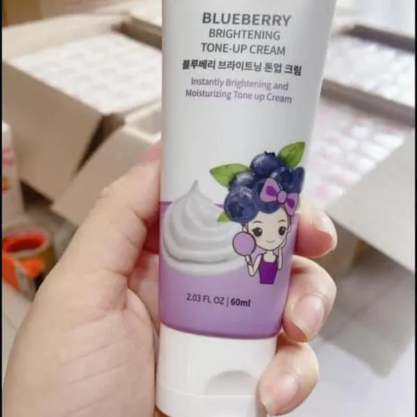 Kem Face Charme Blueberry 60ml