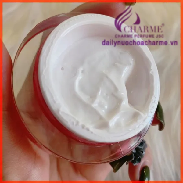 Kem Trị Mụn Charme Thông Đỏ Hàn Quốc